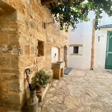 Corte San Leonardo بيت للعطل *