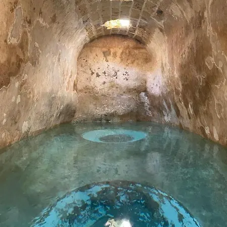Corte San Leonardo * Campi Salentina